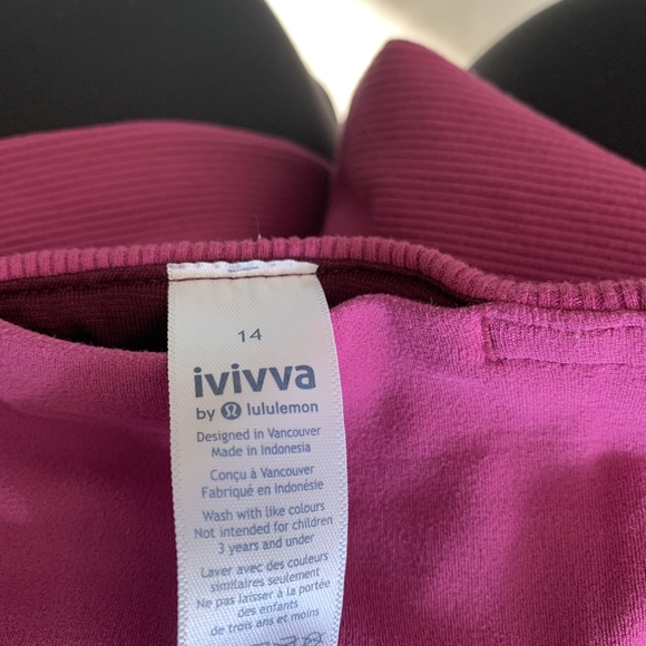 Pink Ivivva tights size 14 - Picture 2 of 2